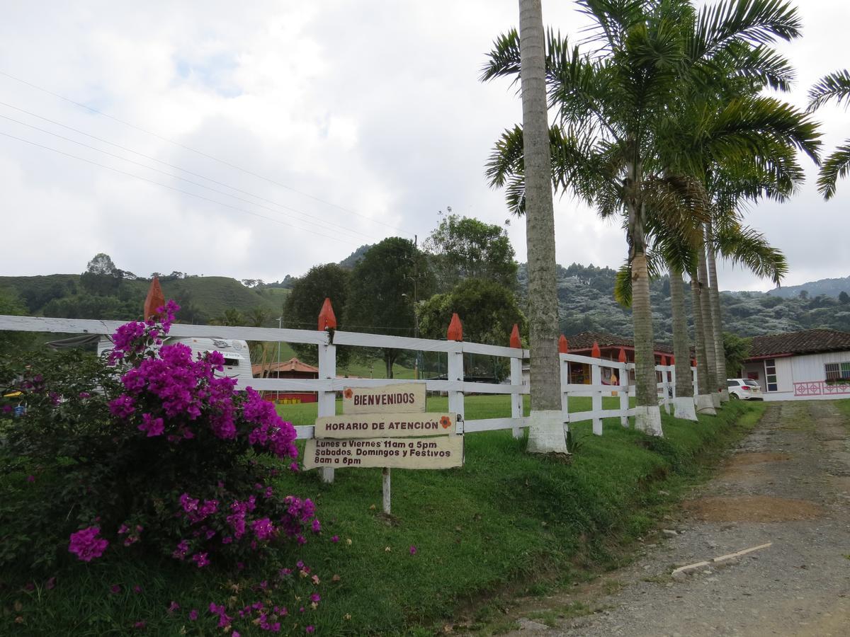 Finca Recreacional Marcelandia Santa Rosa de Cabal Esterno foto